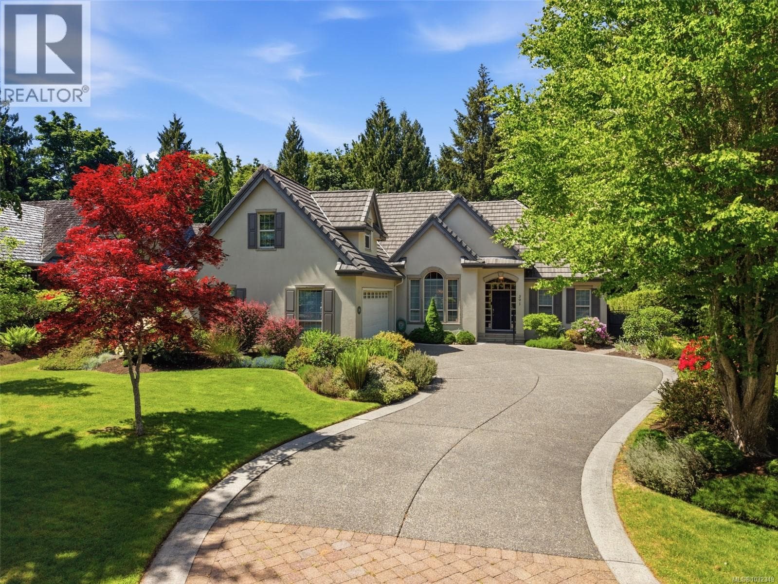 391 Park Ridge Pl in 