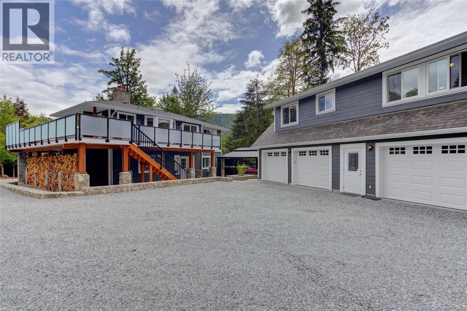 8136 Miracle Close, Vancouver Island — photo 2