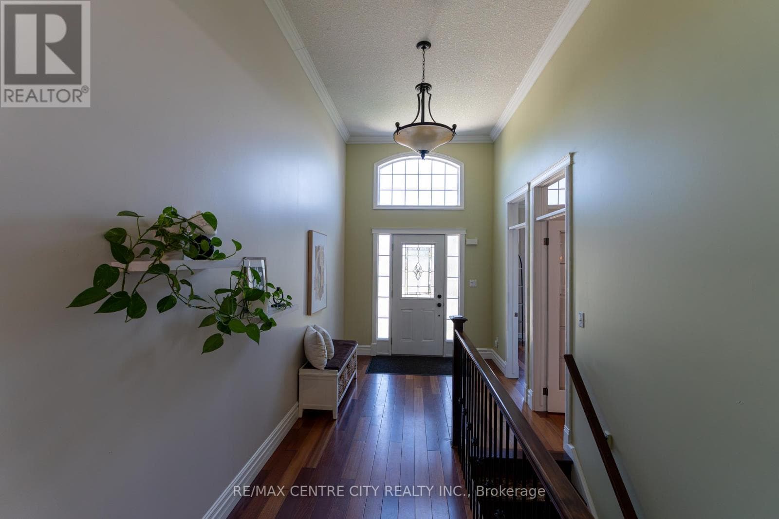 19 HAMILTON STREET, London and St. Thomas — photo 4