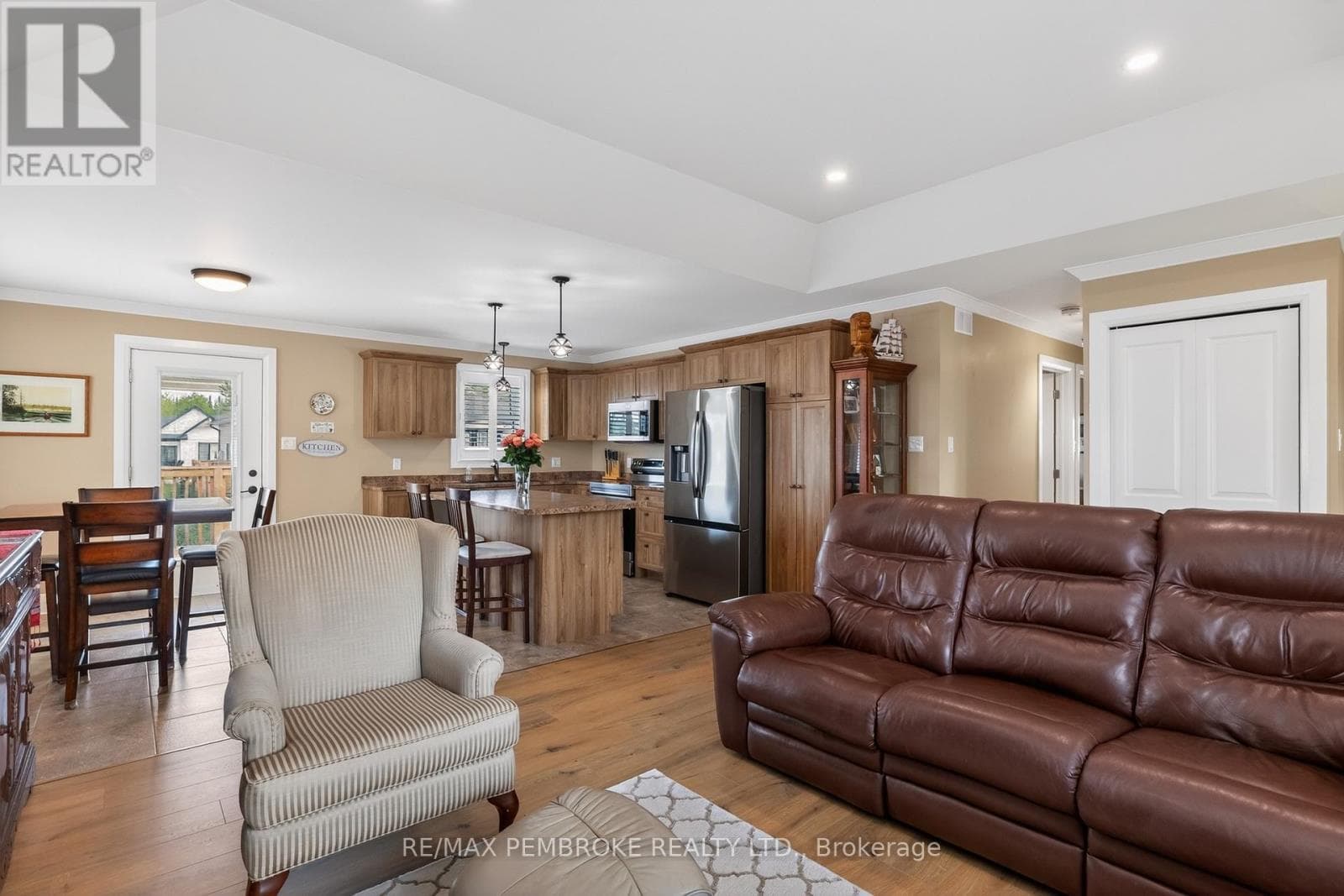 27 TERRANCE DRIVE, Renfrew County — photo 5