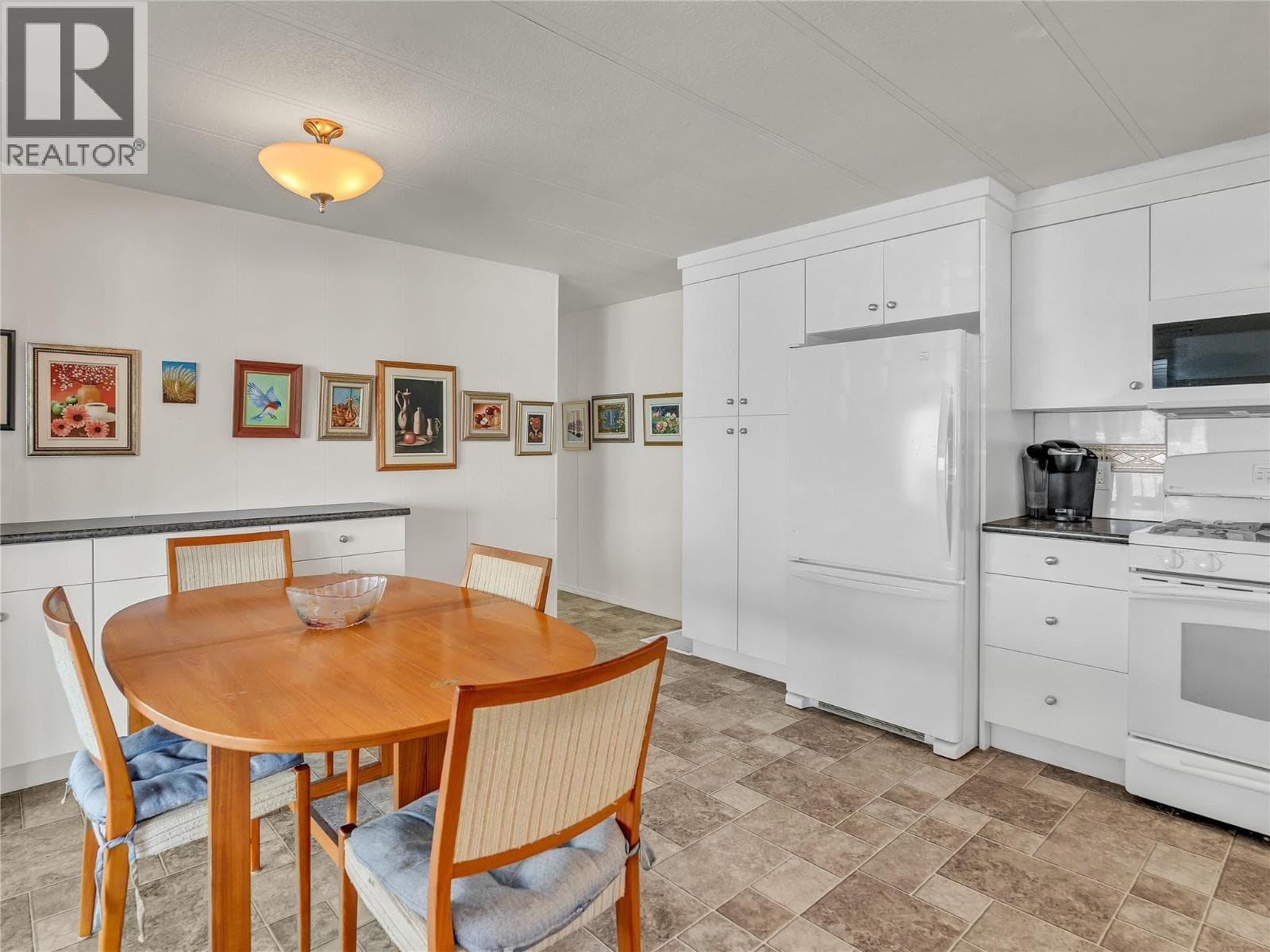 511 3105 SOUTH MAIN STREET, Interior REALTORS® — photo 5