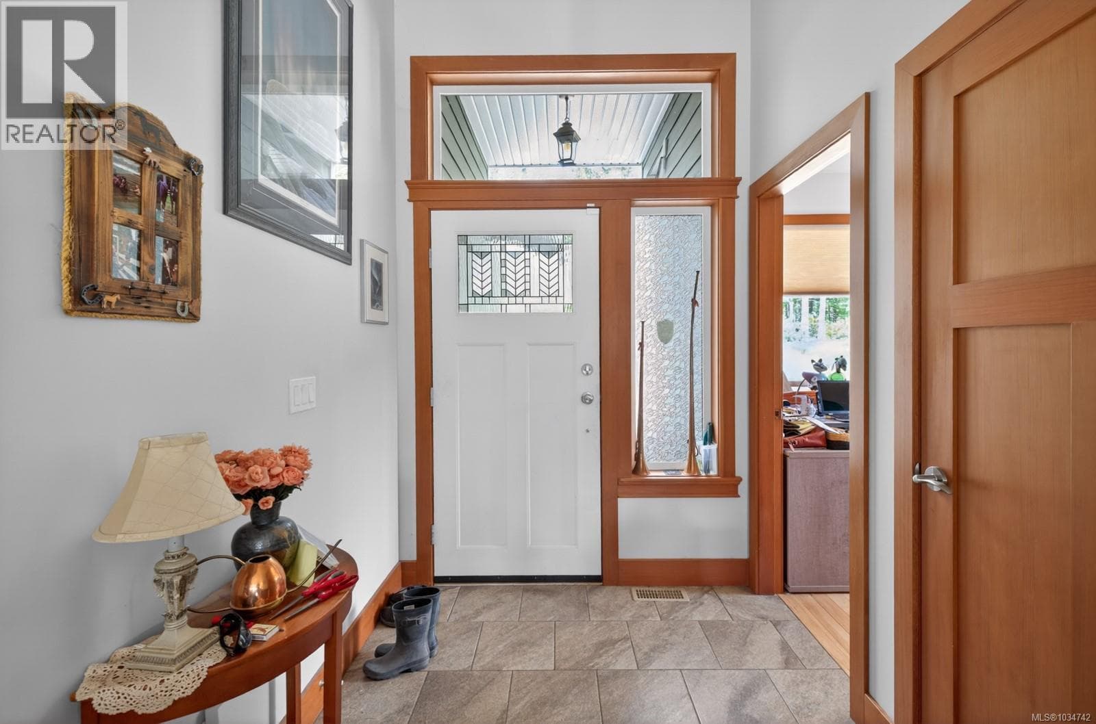 5160 Cowichan Lake Rd, Vancouver Island — photo 5
