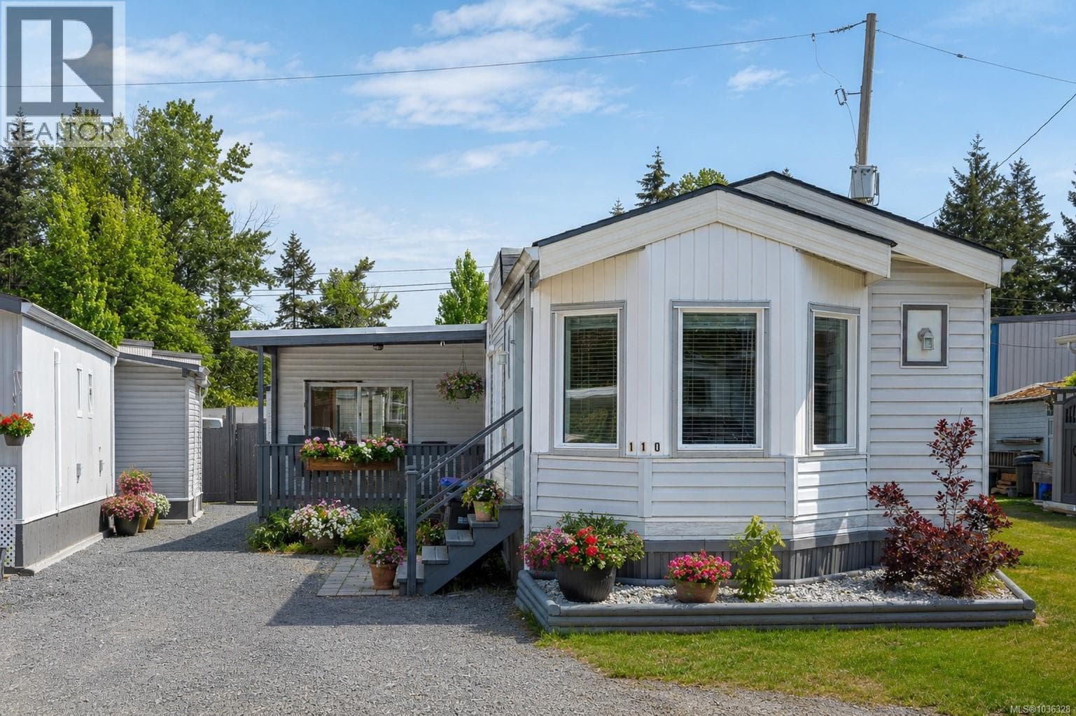 110 1736 Timberlands Rd, Vancouver Island — photo 2