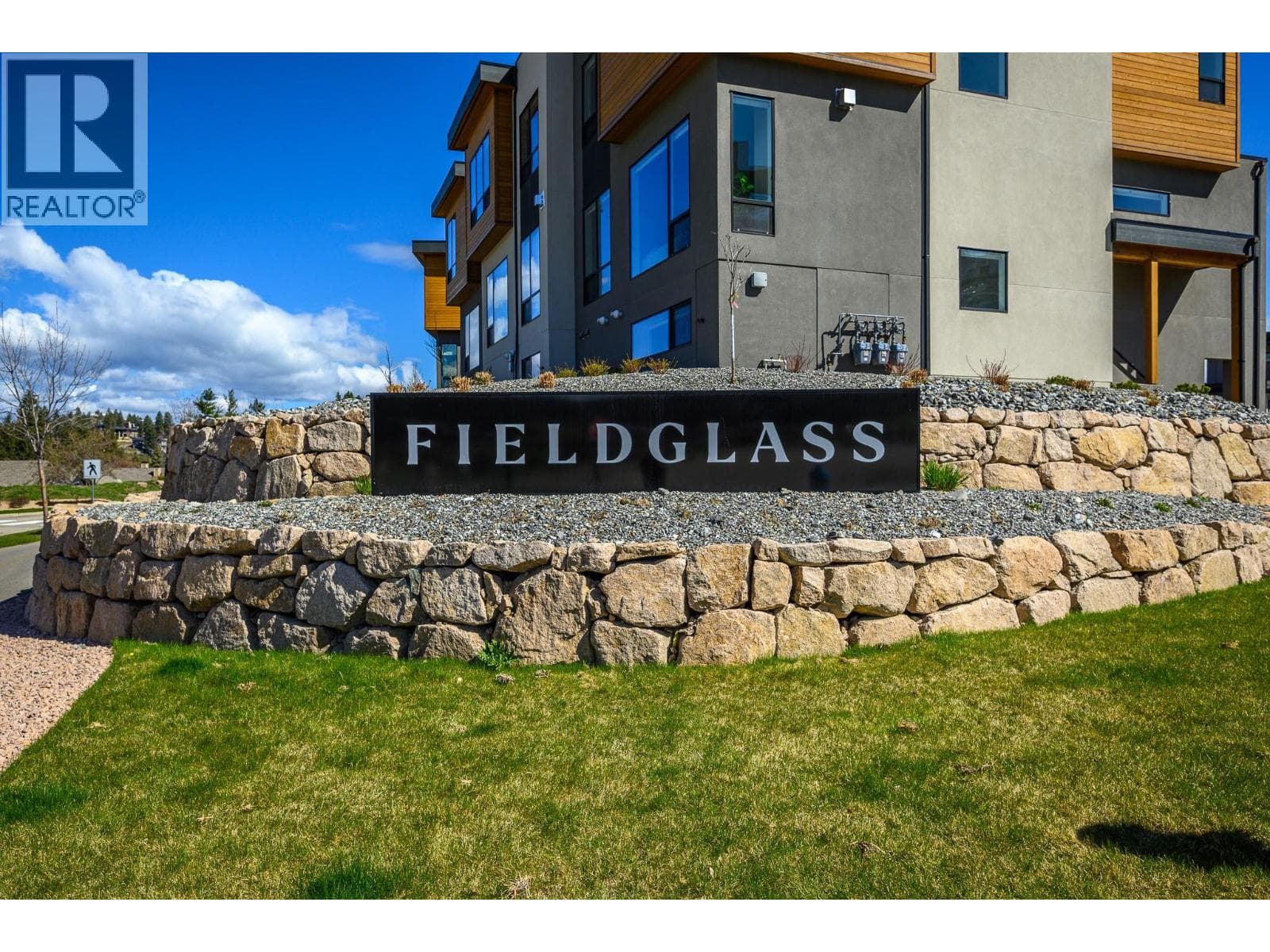 105 Predator Ridge Drive Unit# 21, Interior REALTORS® — photo 4
