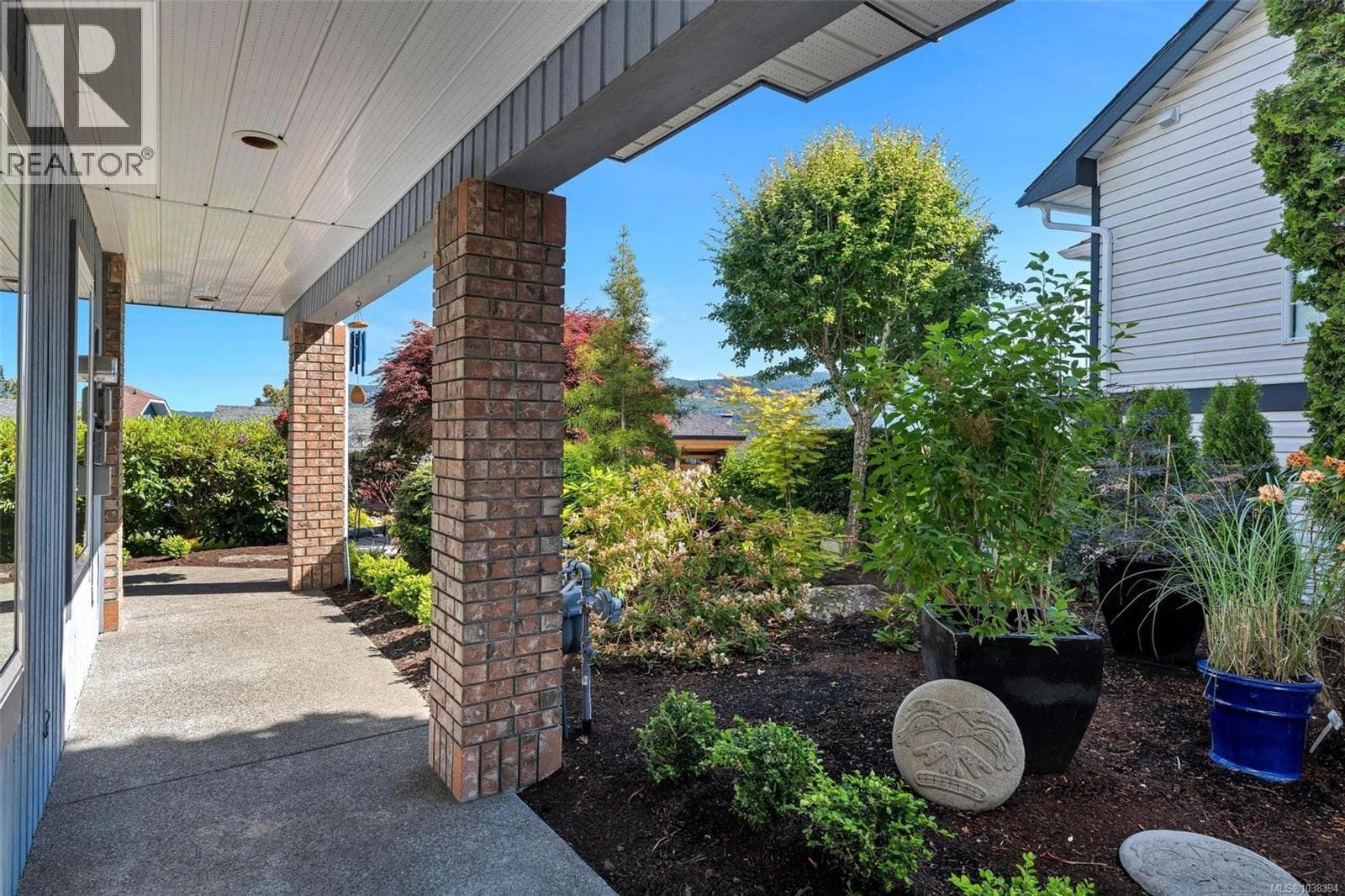 556 Marine View, Vancouver Island — photo 5