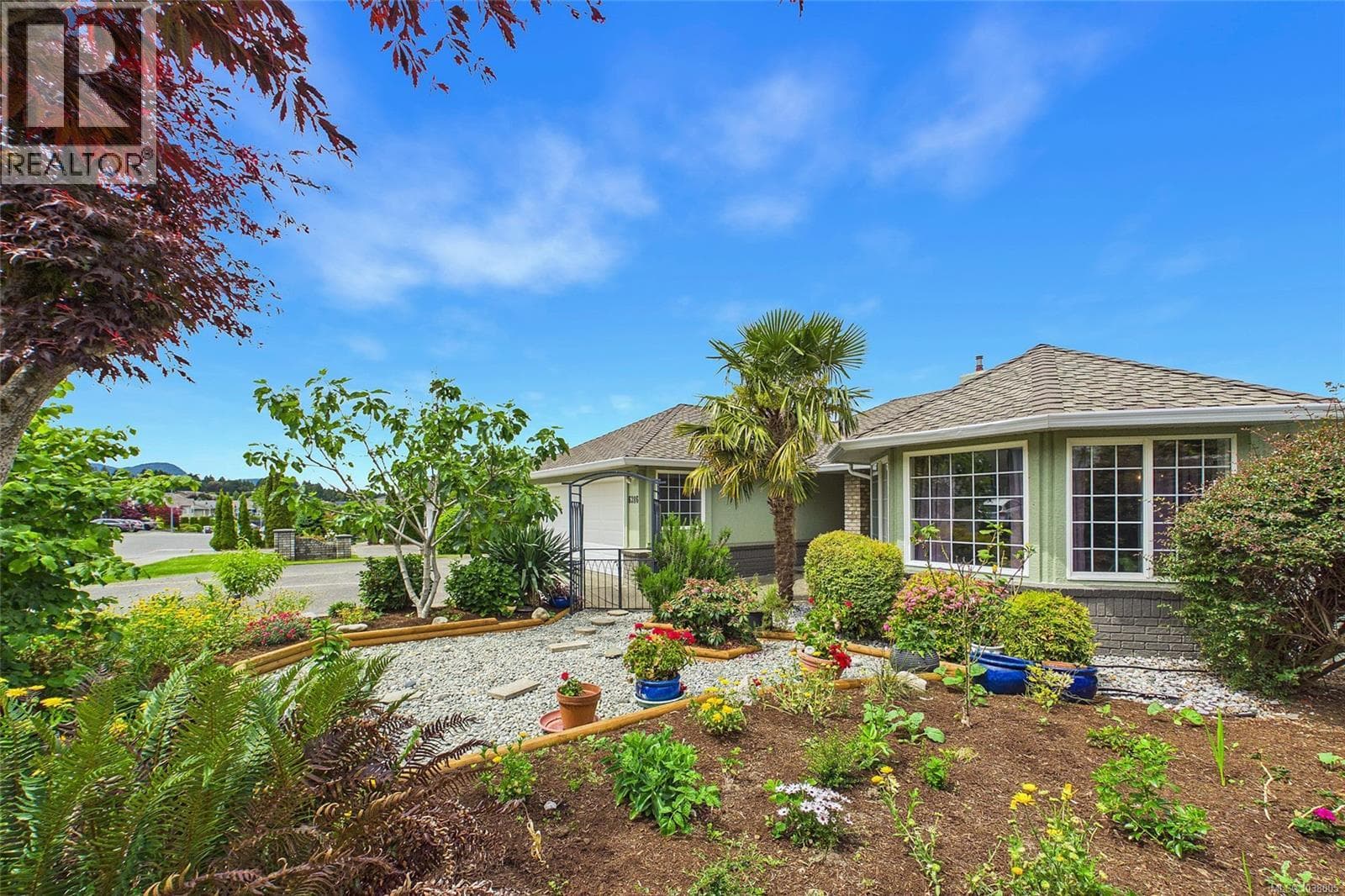 6386 GROVELAND DRIVE, Vancouver Island — photo 4