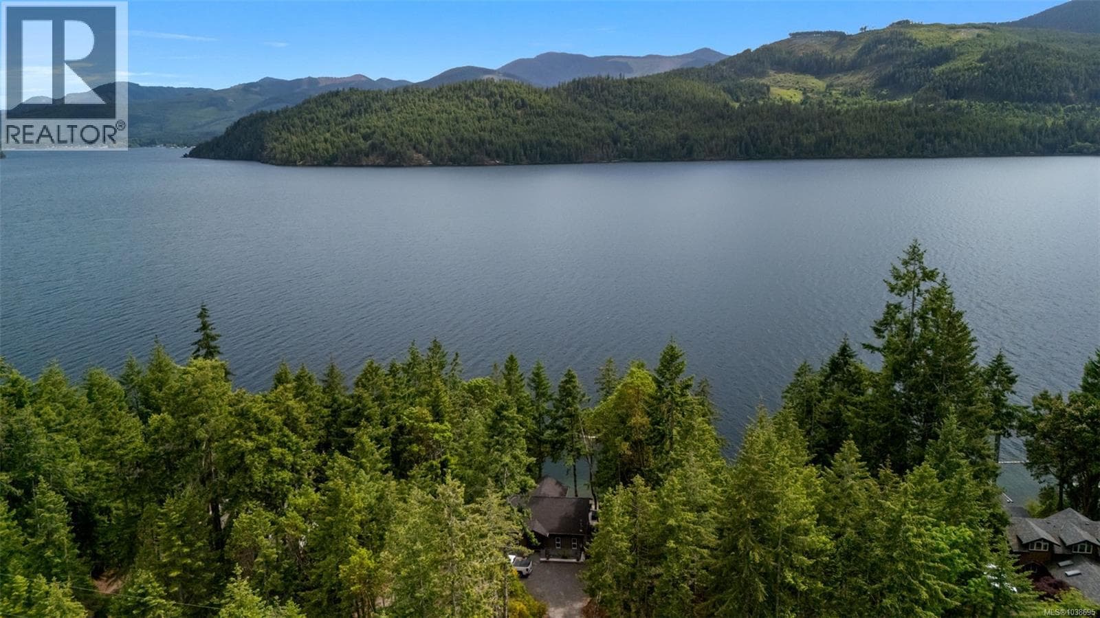 8130 SA-SEEN-OS CRESCENT, Vancouver Island — photo 5