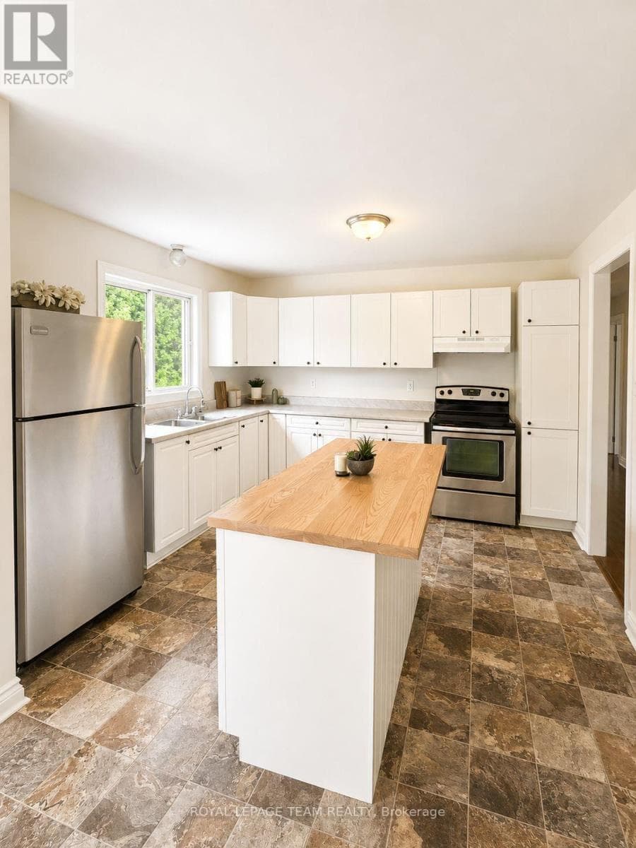 8133 COUNTY RD 44 ROAD, Ottawa — photo 3
