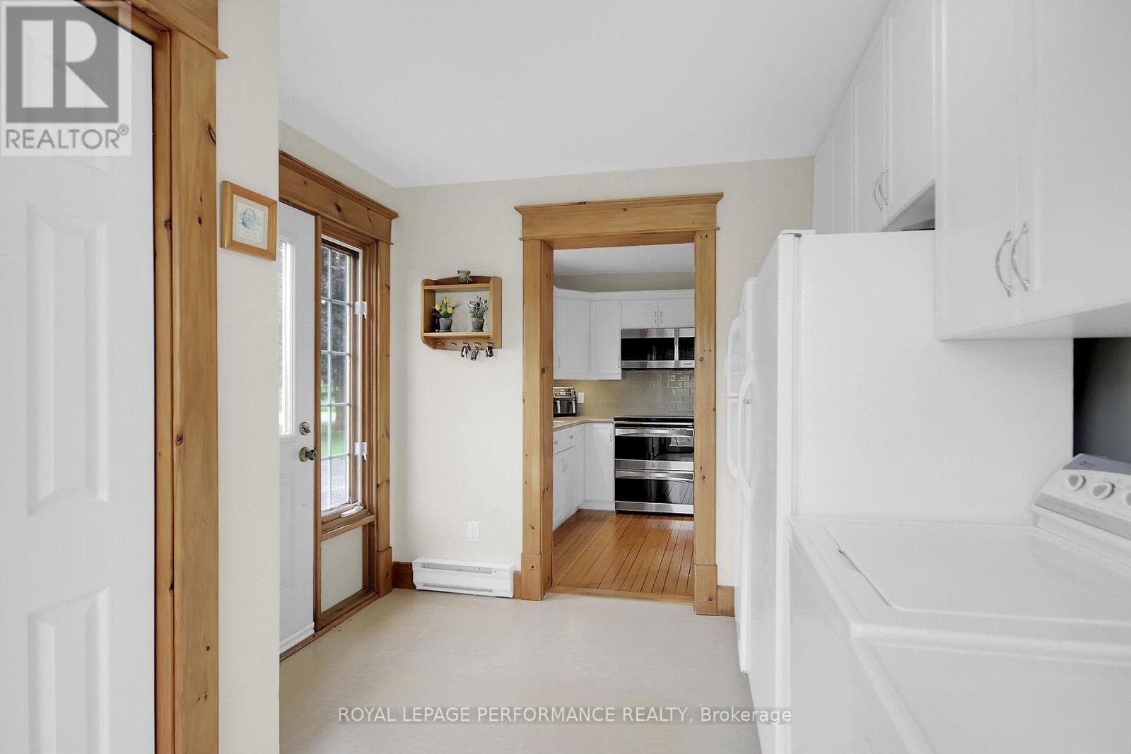 9374 MARVELVILLE ROAD, Ottawa — photo 4