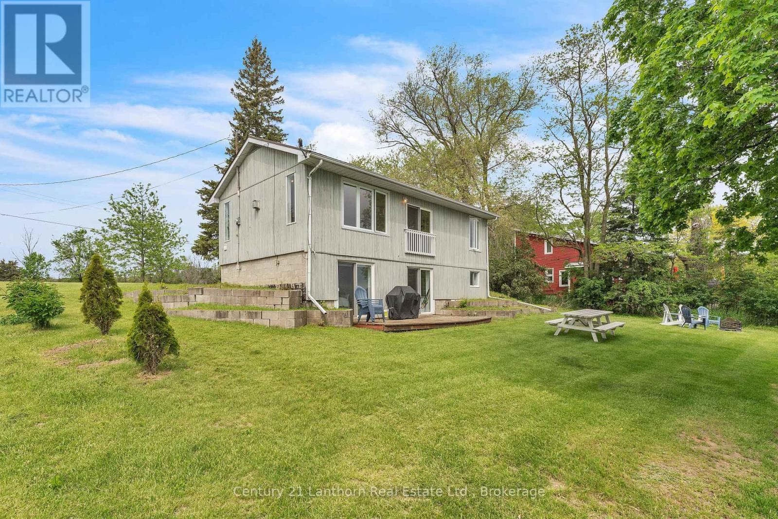 124 RICHARDSON LANE, Central Lakes — photo 2