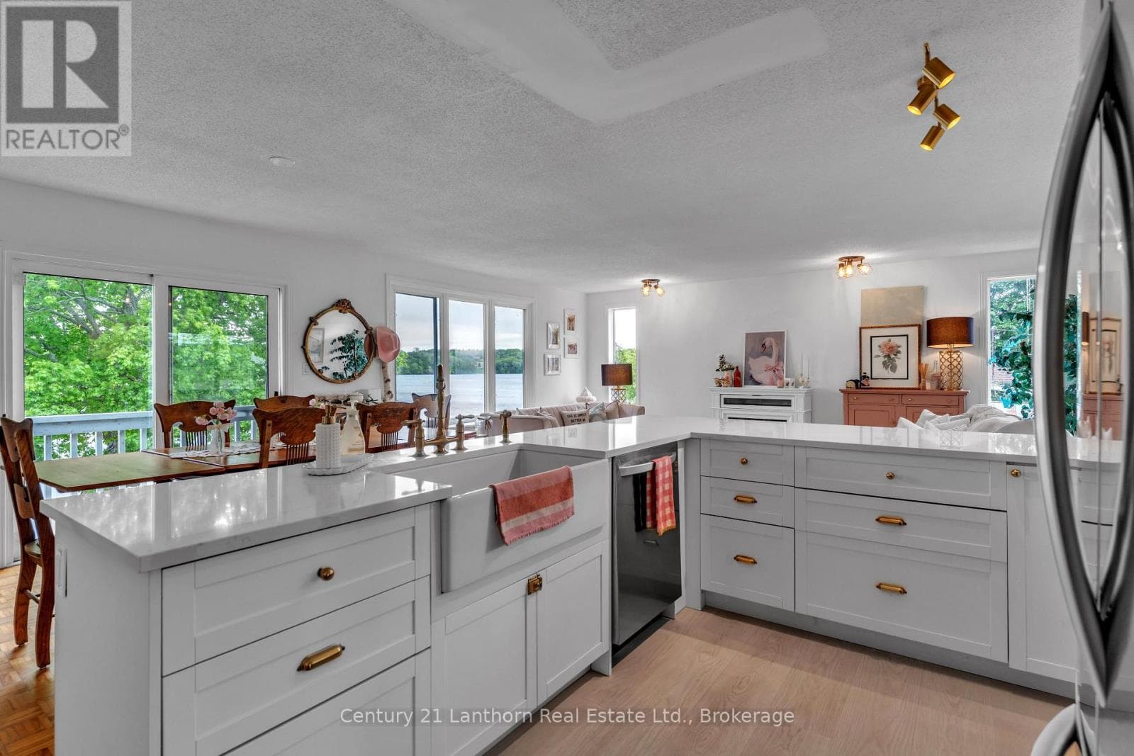 124 RICHARDSON LANE, Central Lakes — photo 4