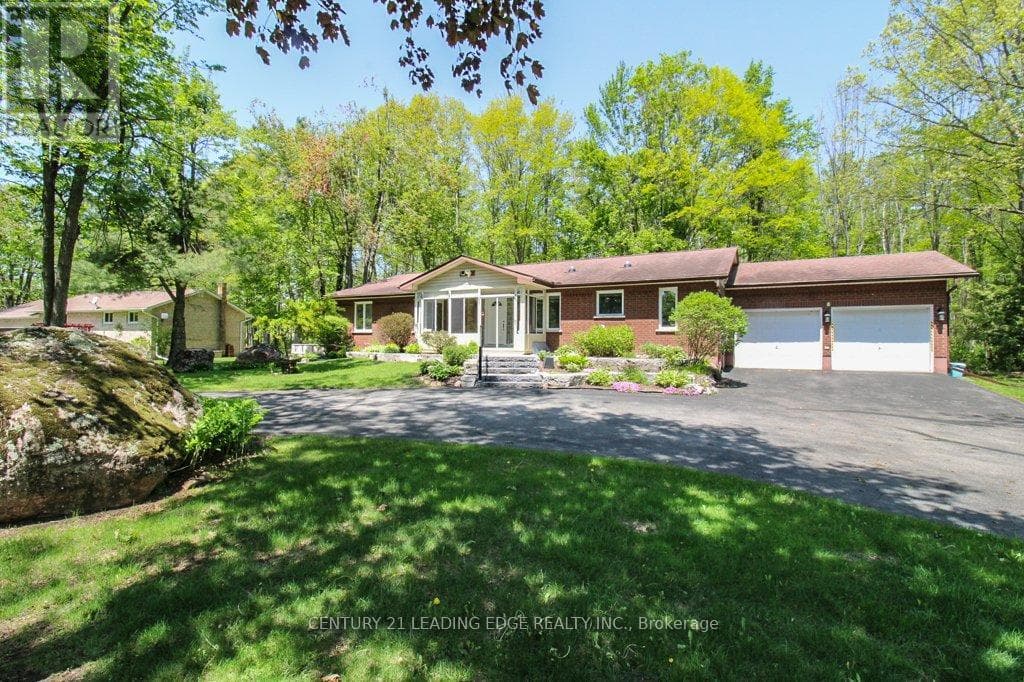 166 ADAM AND EVE ROAD, Toronto — photo 3