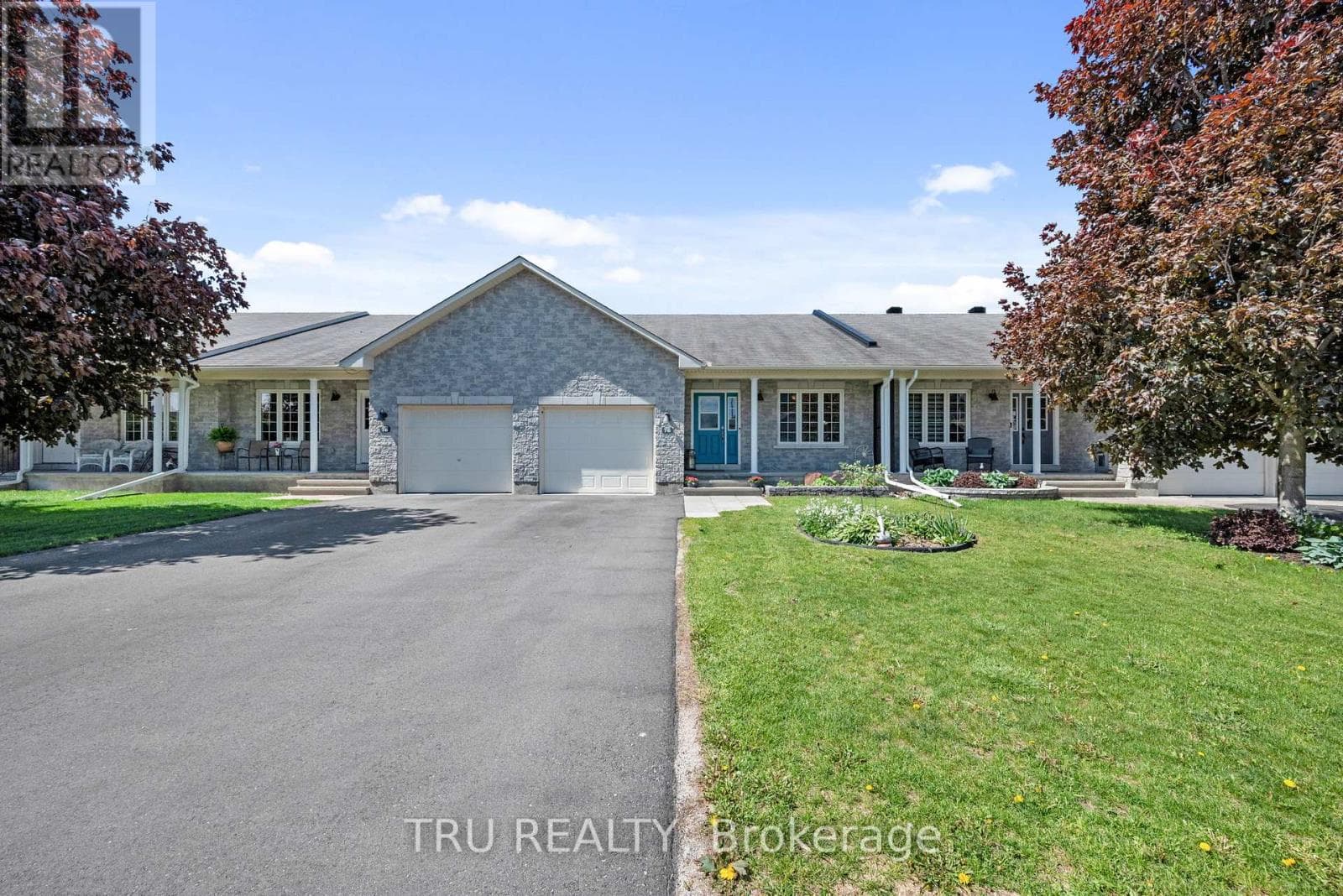 76 JOHANNA STREET, Ottawa — photo 3