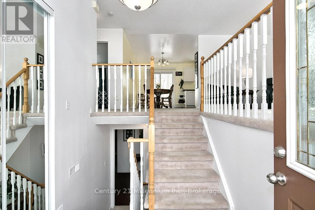 15 BRILLINGER DRIVE, OnePoint — photo 3