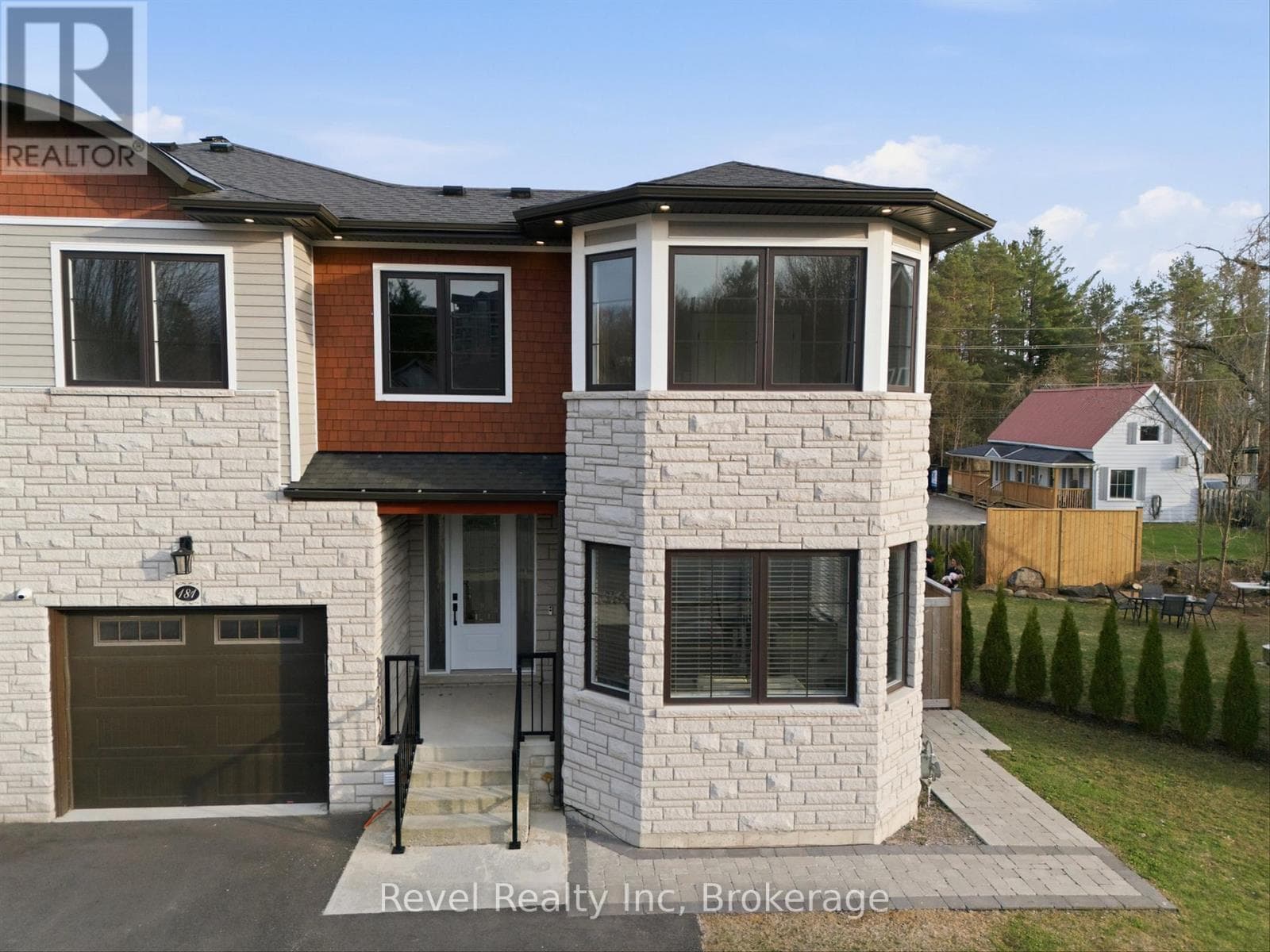 181 ANGLO STREET in 