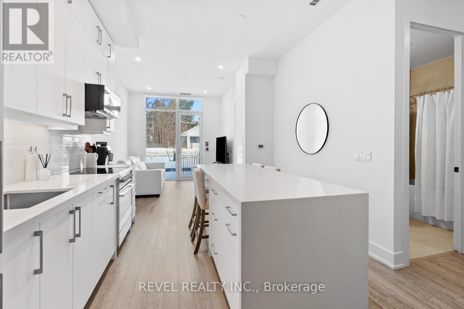 123 - 2075 KING RD ROAD, Toronto