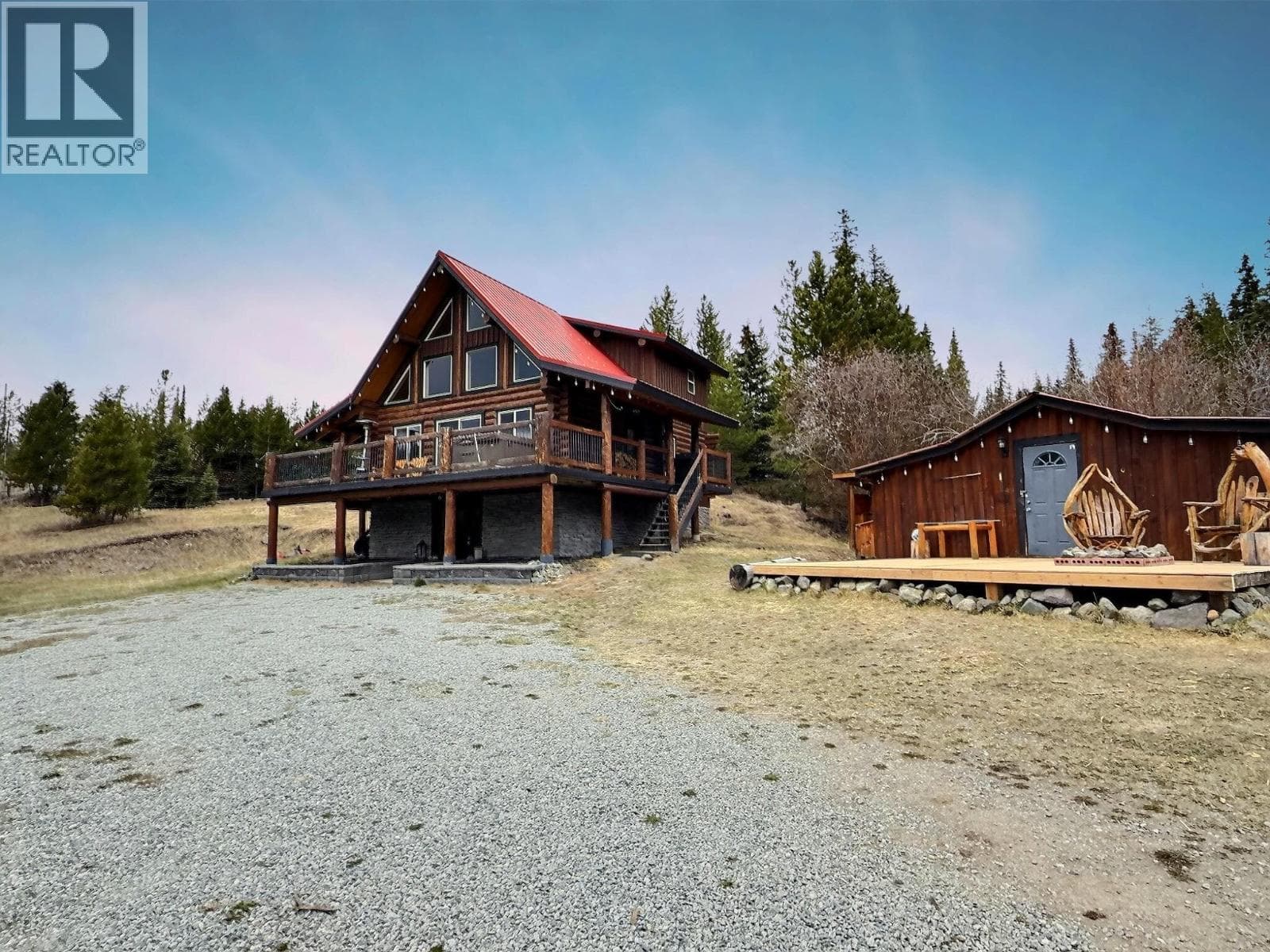 4889 Pine Ridge Way, Interior REALTORS®