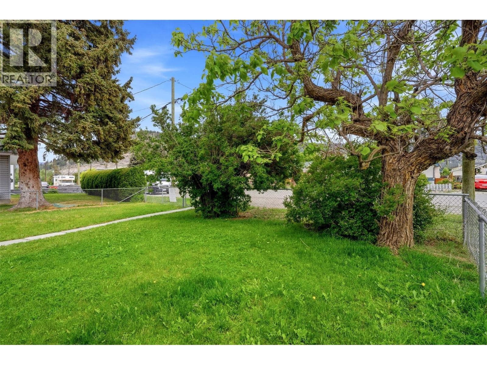 1544 Canford Avenue, Interior REALTORS® — photo 2