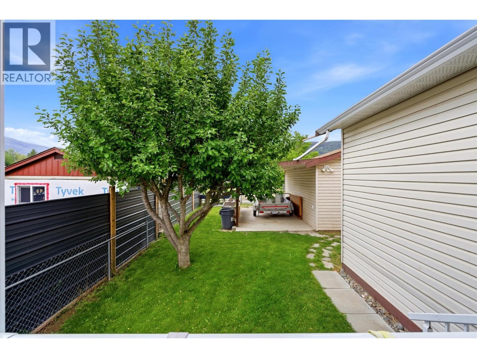 1544 Canford Avenue, Interior REALTORS® — photo 5