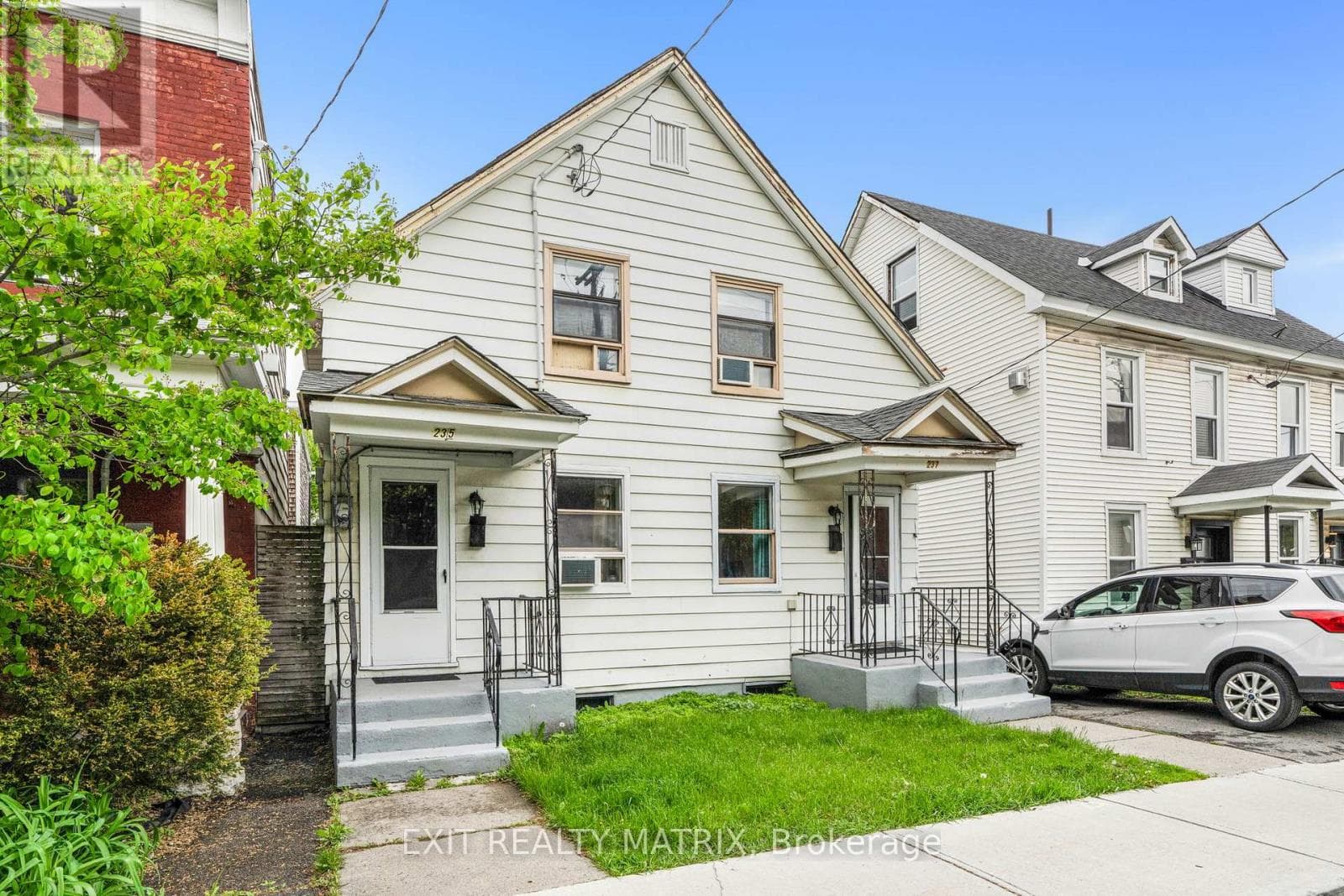235-237 GUIGUES AVENUE, Ottawa — photo 2
