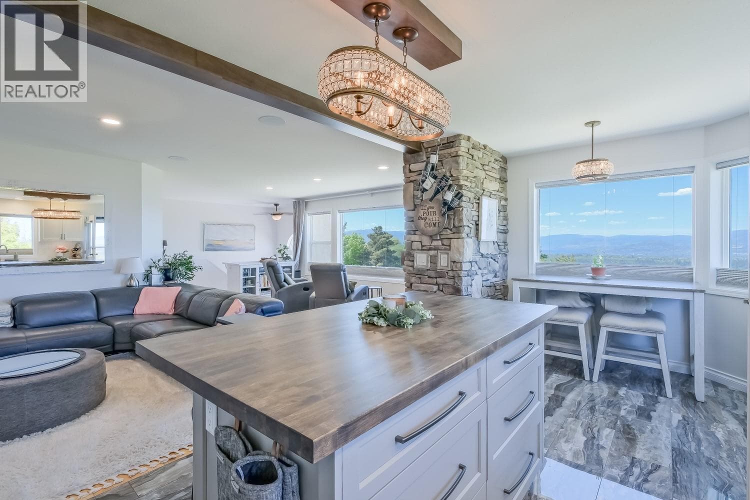 853 TOOVEY ROAD, Interior REALTORS® — photo 5