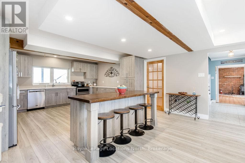 38 FOLIAGE DRIVE, OnePoint