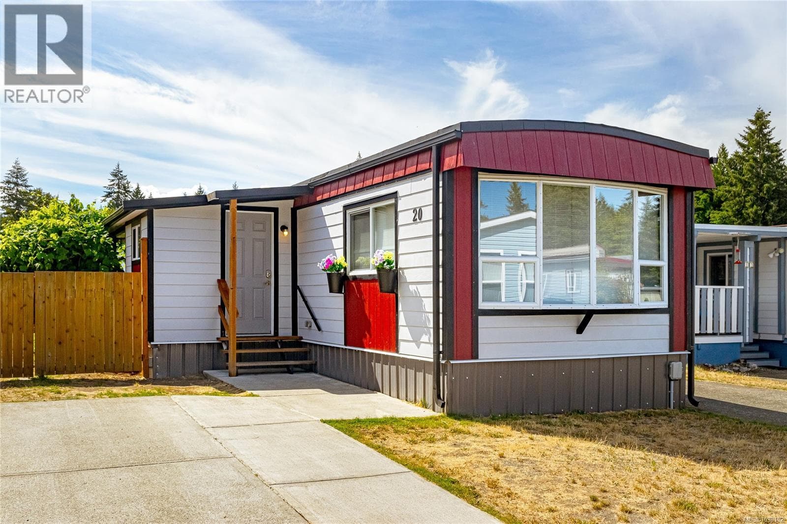 20 3497 Gibbins Rd in 