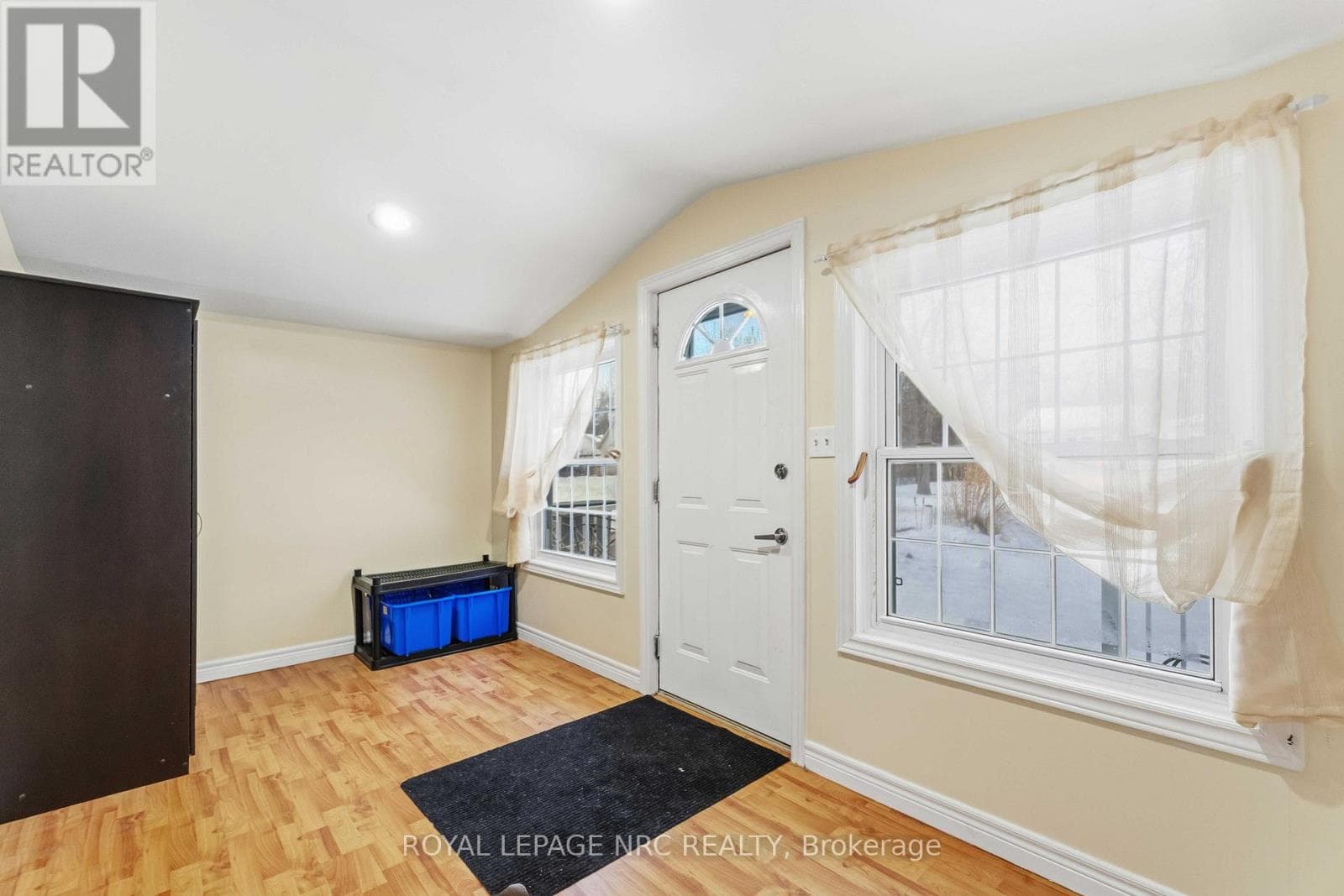 3093 HYMAN AVENUE, Niagara — photo 4