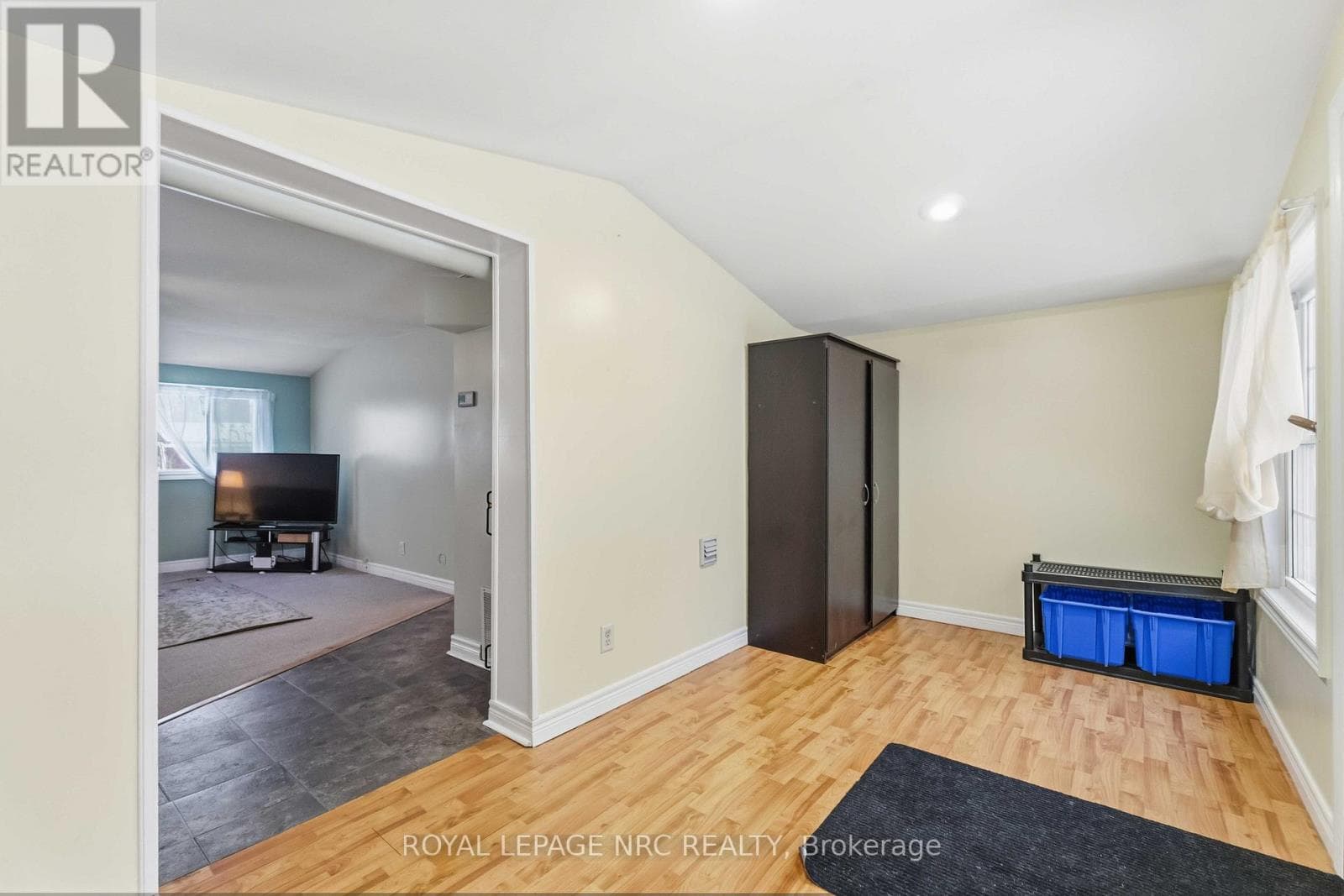 3093 HYMAN AVENUE, Niagara — photo 5