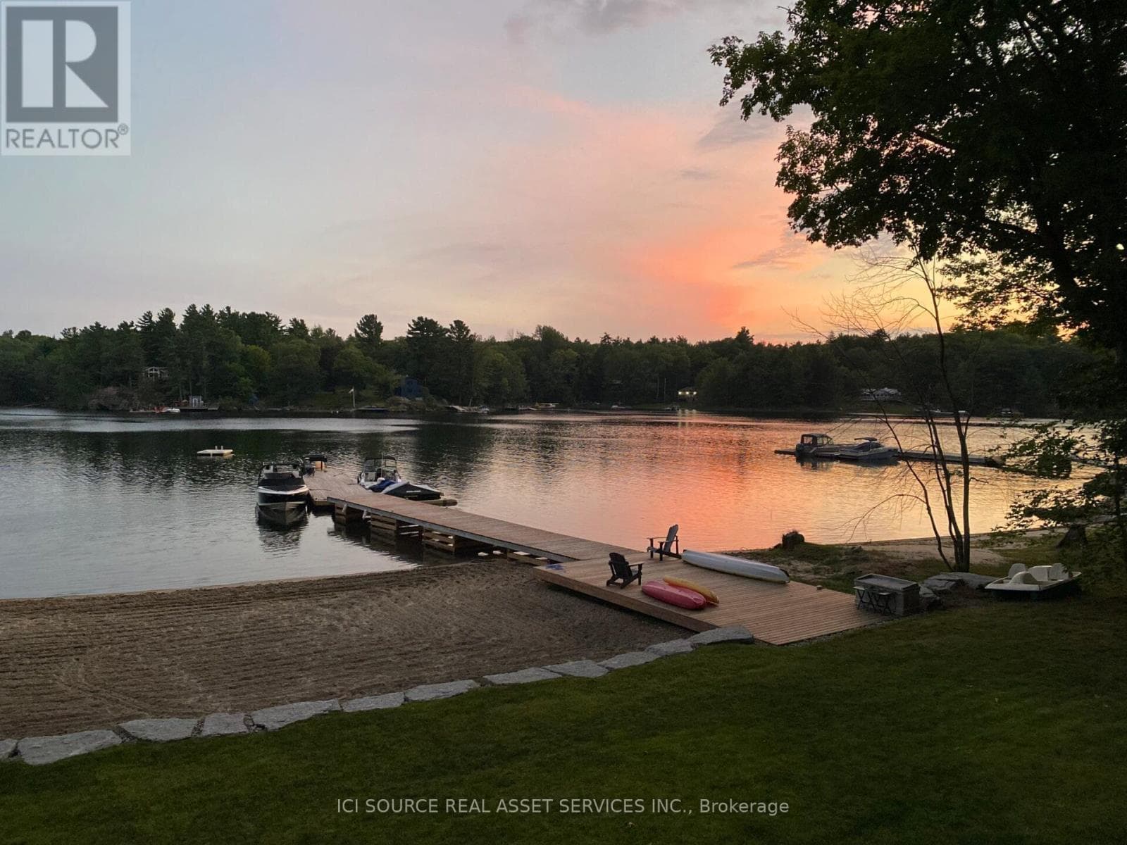 13682 GEORGIAN BAIE SHORE, Toronto — photo 2