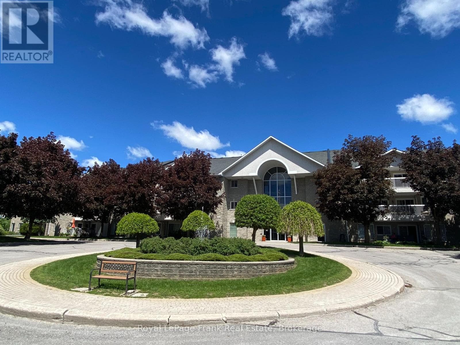 BLDG C #310 - 1099 CLONSILLA AVENUE, Central Lakes