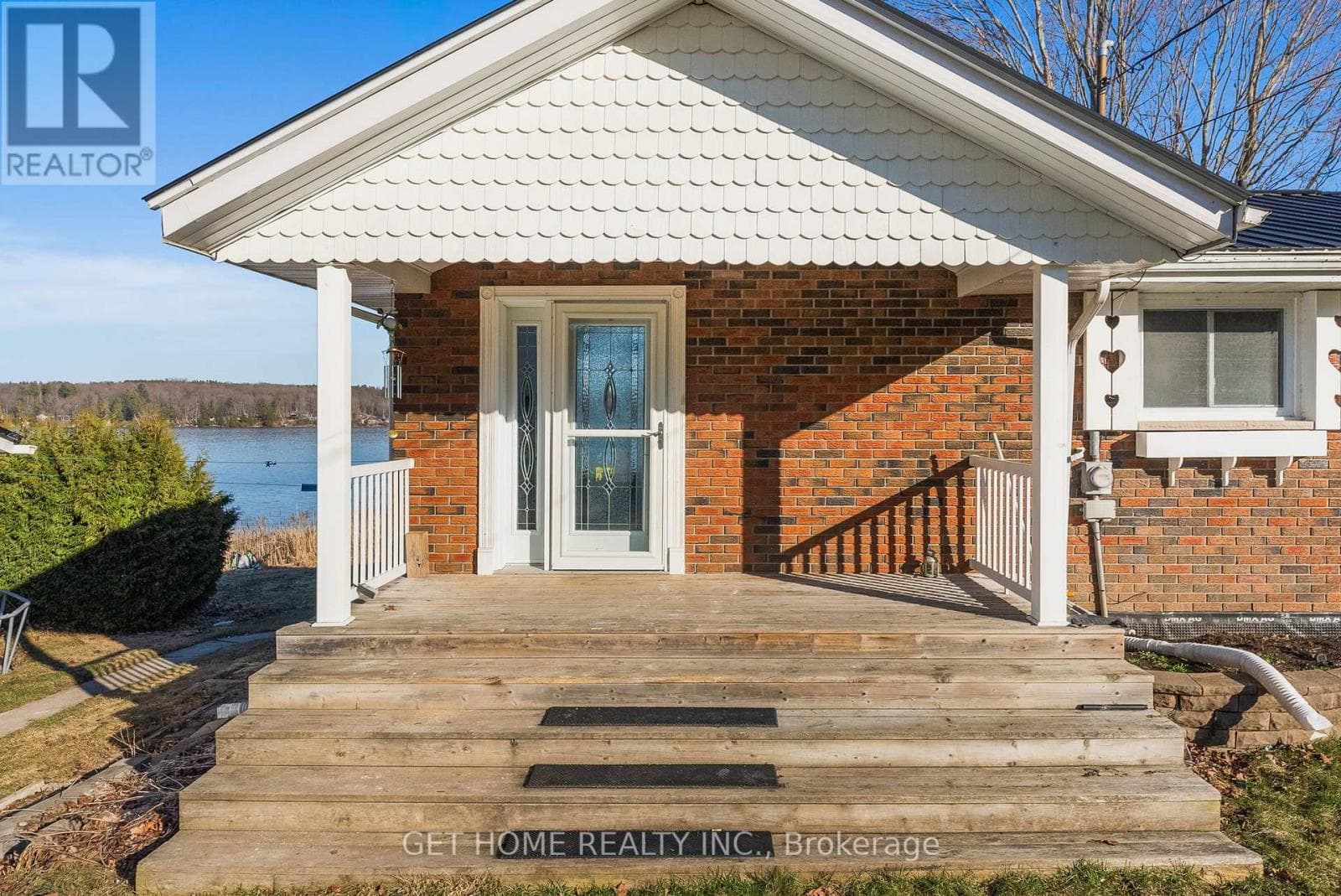 52 PATS LANE, Toronto — photo 4