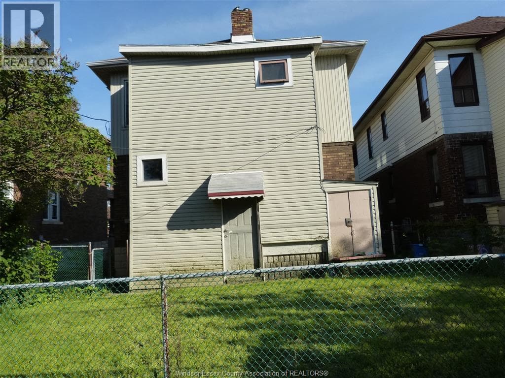 1140 GILES BOULEVARD East, Windsor — photo 4