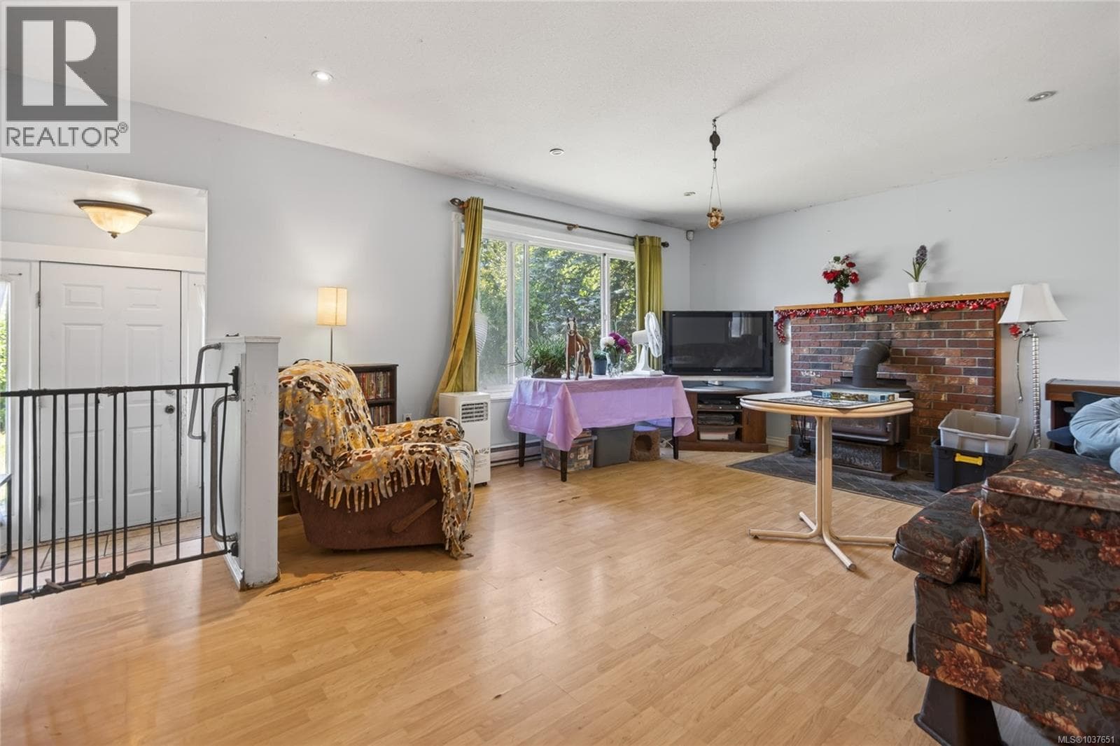 295 CENTENNIAL DRIVE, Vancouver Island — photo 5