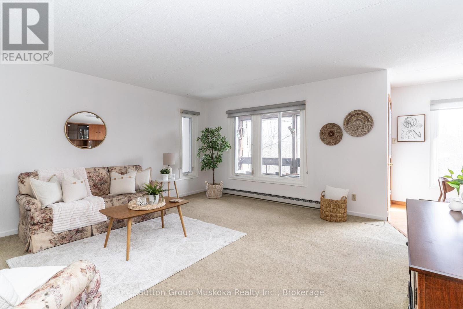 36 - 26 HERMAN AVENUE, OnePoint — photo 5