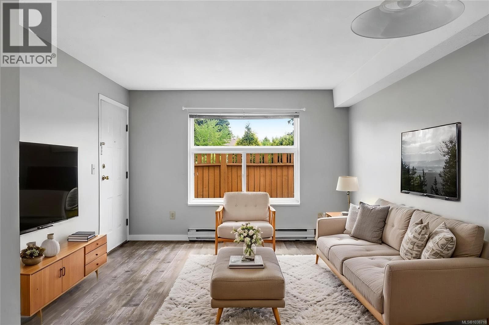 111 3215 Cowichan Lake Rd in 