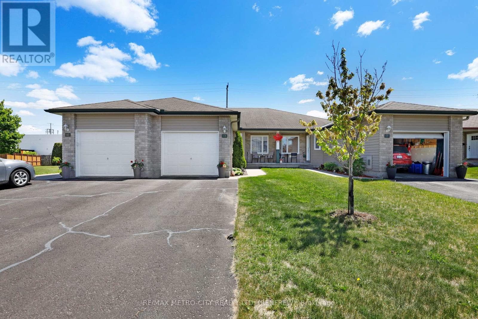 178 ELK STREET, Renfrew County — photo 2