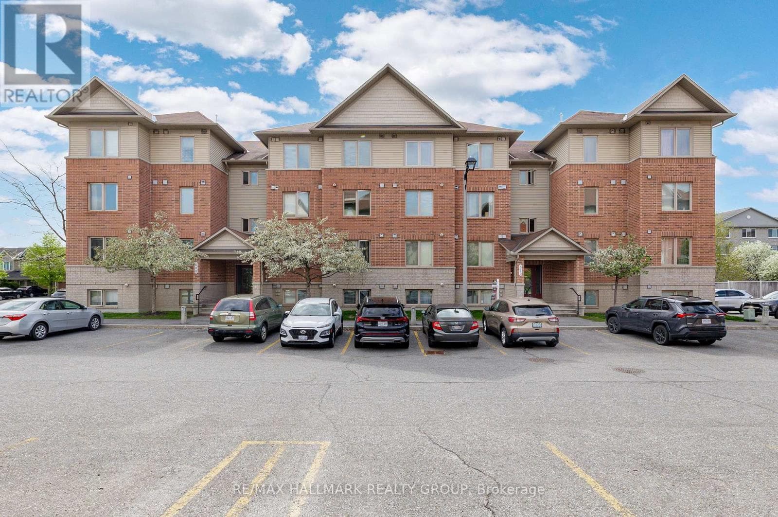 6 - 500 STONEFIELD PRIVATE, Ottawa — photo 2
