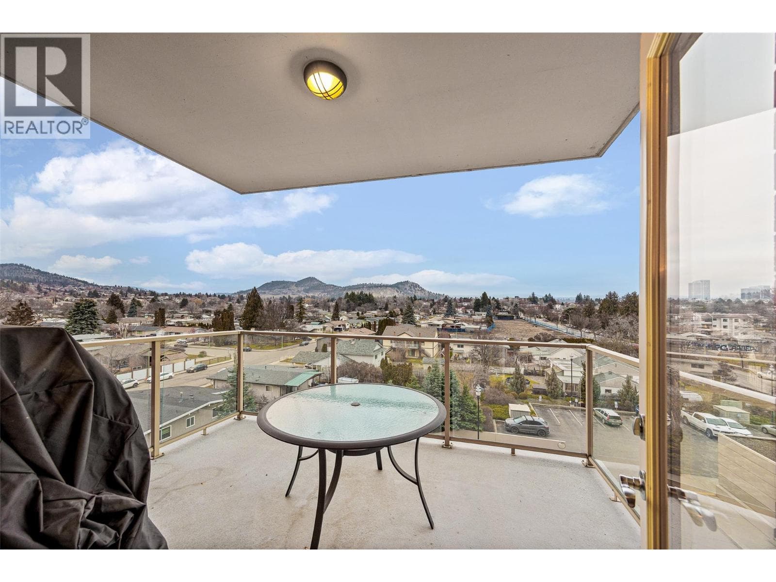 1160 Bernard Avenue Unit# 504, Interior REALTORS® — photo 4