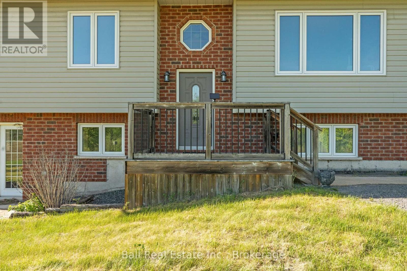1869 VANSICKLE ROAD, Central Lakes — photo 4