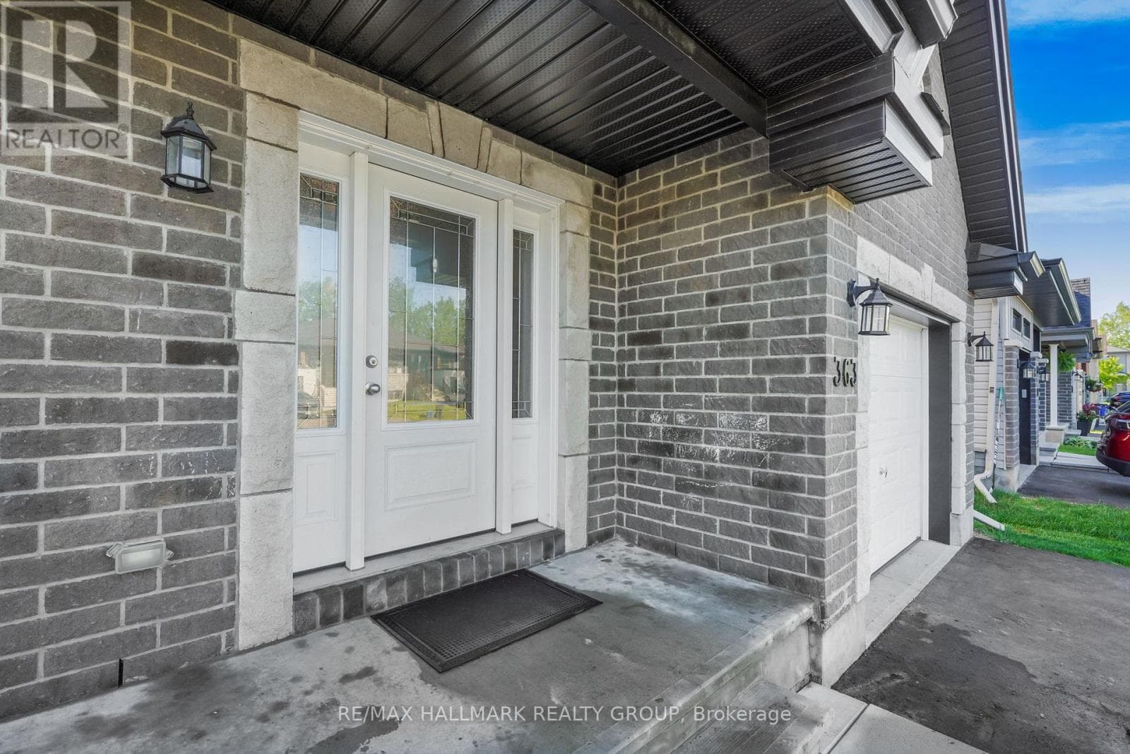 363 TRILLIUM CIRCLE, Ottawa — photo 2
