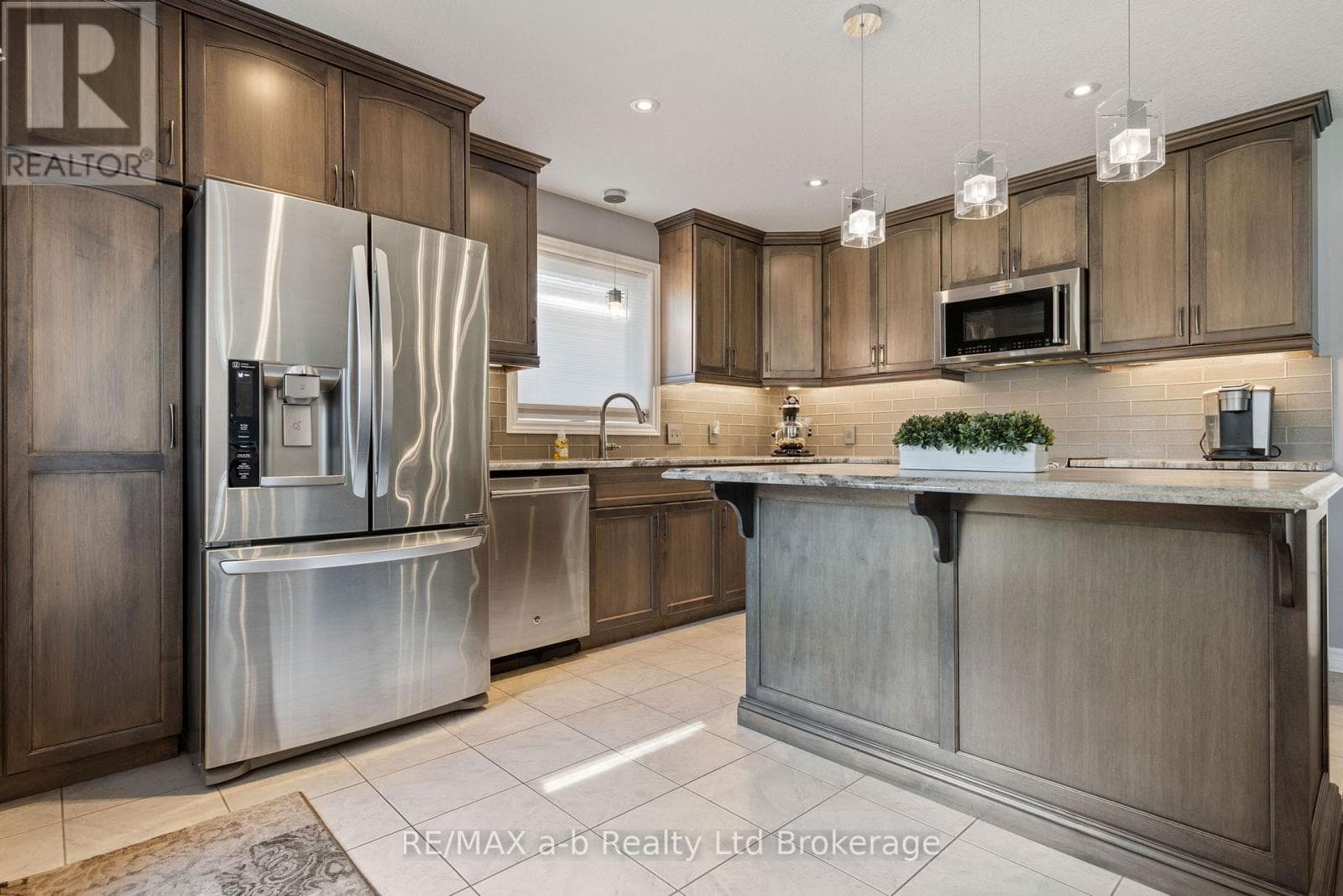 76 PEARL STREET, Woodstock-Ingersoll-Tillsonburg — photo 4