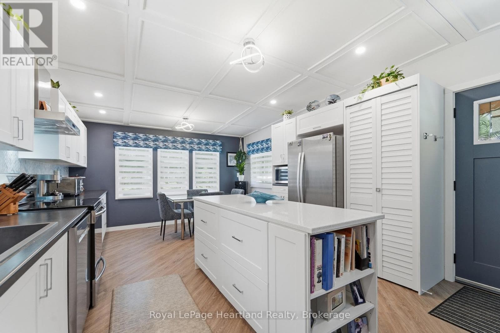 205 CHESTNUT DRIVE, OnePoint — photo 4