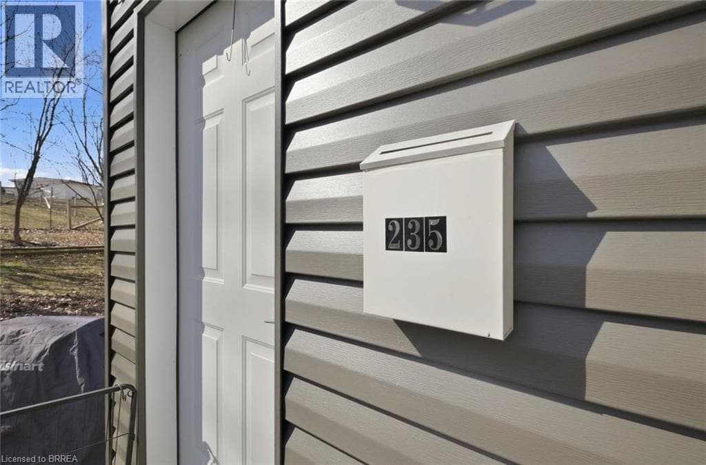 99 FOURTH CONCESSION Road Unit# 235, Brantford — photo 5