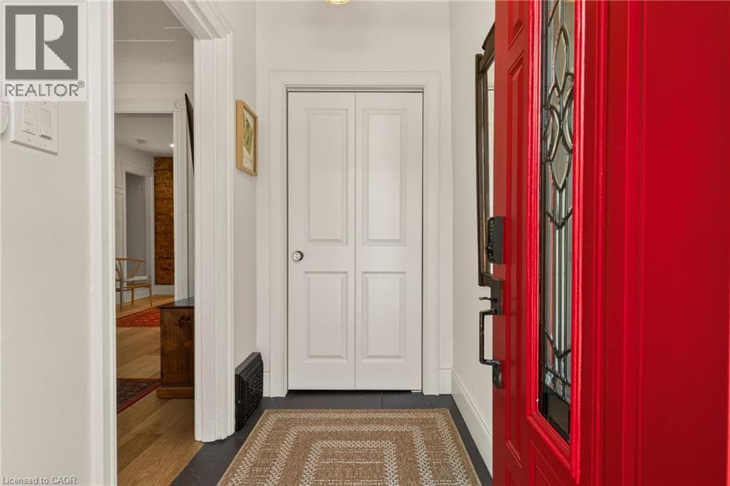 32 MAGILL STREET, Cornerstone — photo 4