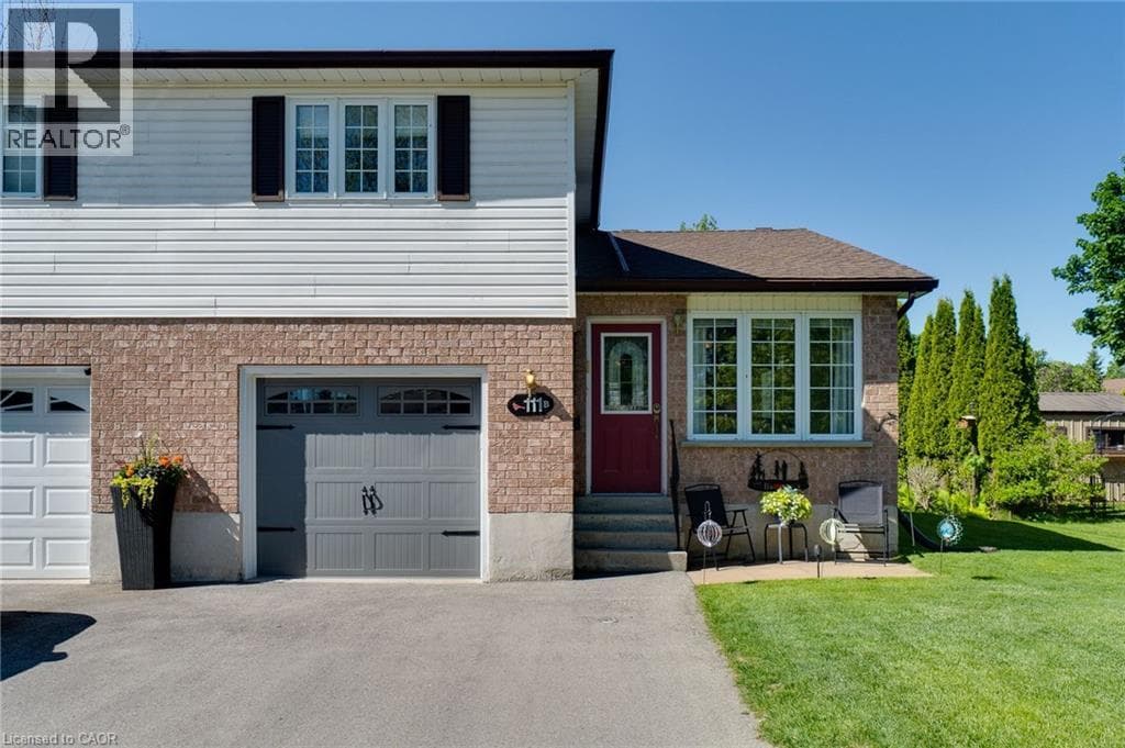111B MILLER Crescent in 