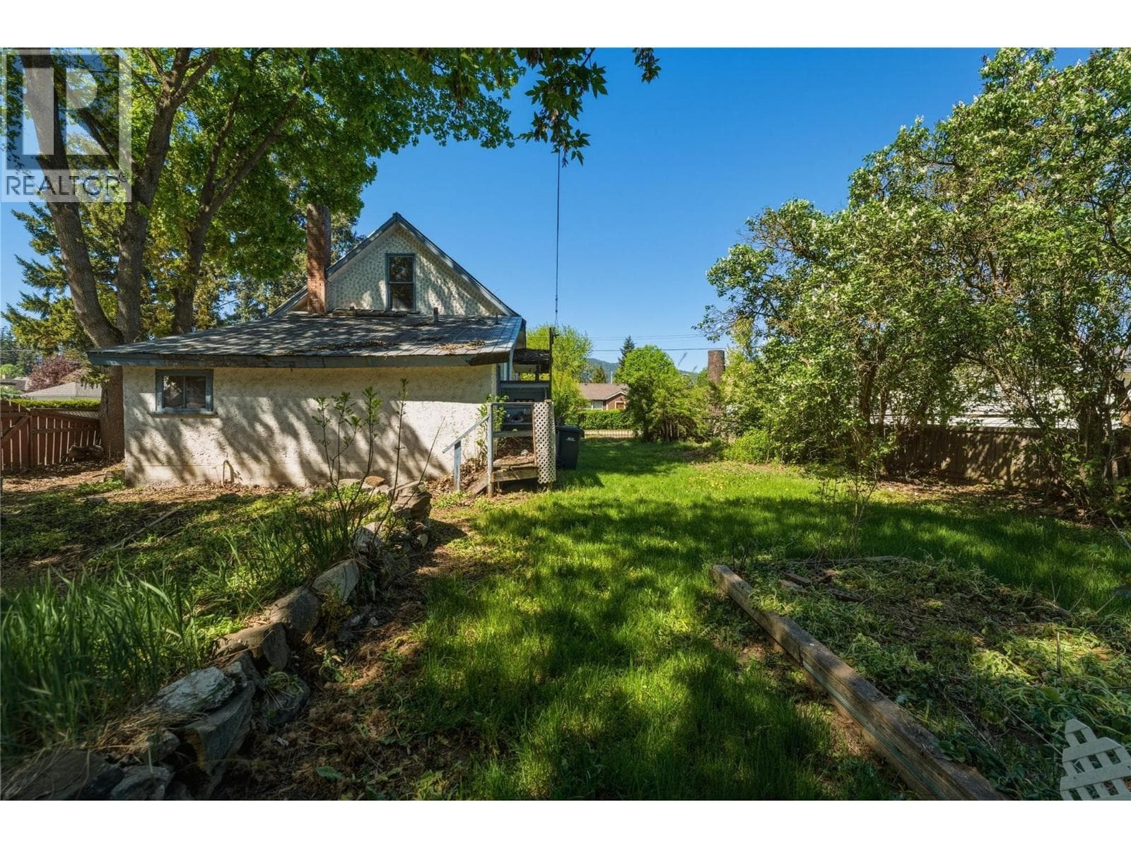 2850 Jarvis Street, Interior REALTORS® — photo 4