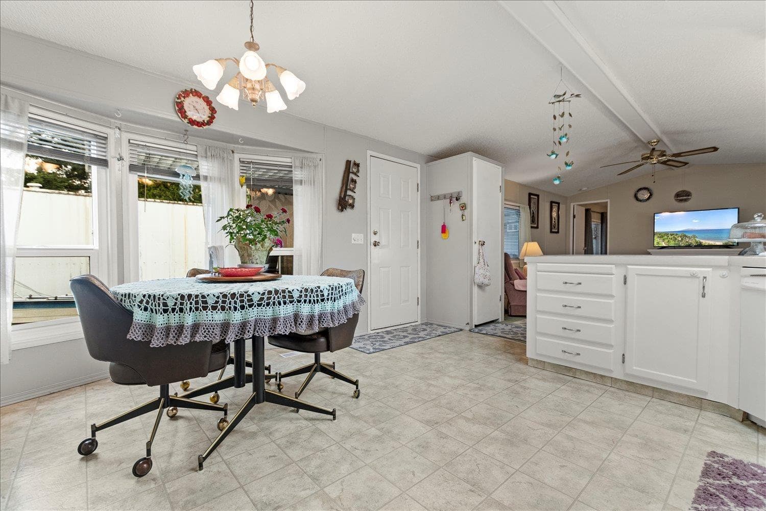18 46484 CHILLIWACK LAKE ROAD, Chilliwack River Valley, Chilliwack