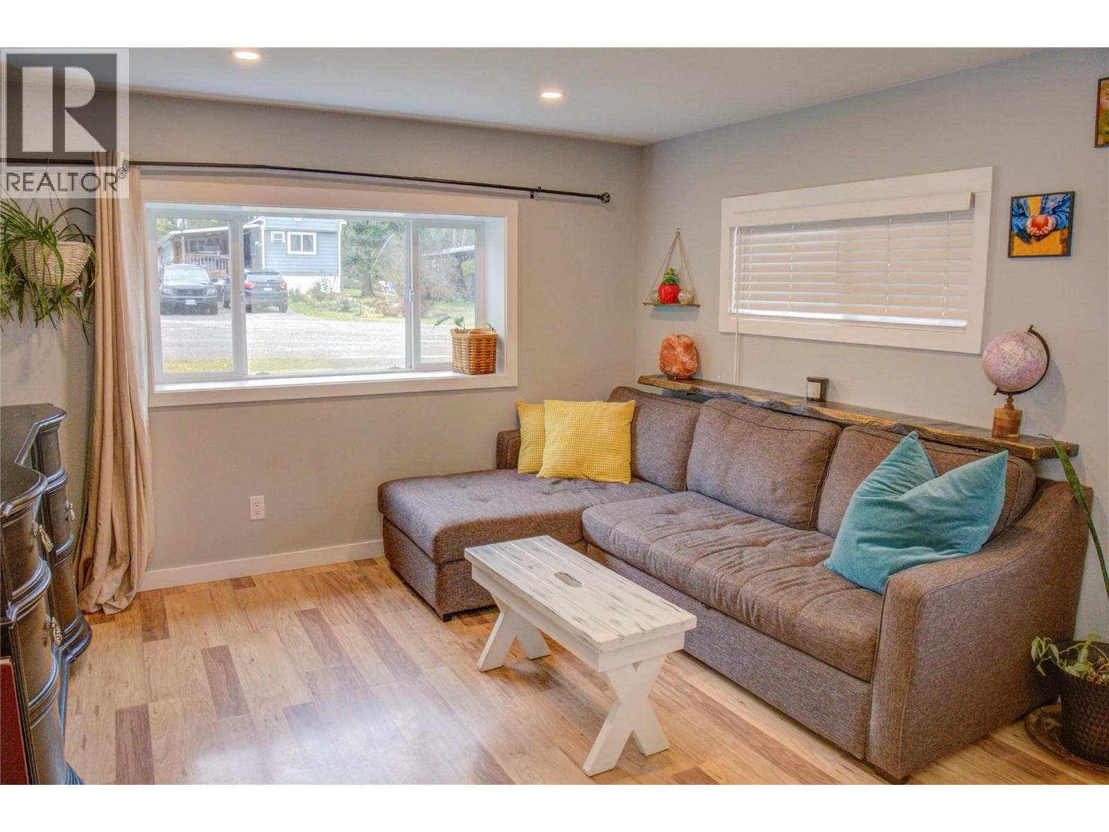 3063 Hornsberger Road Unit# 6, Interior REALTORS® — photo 4