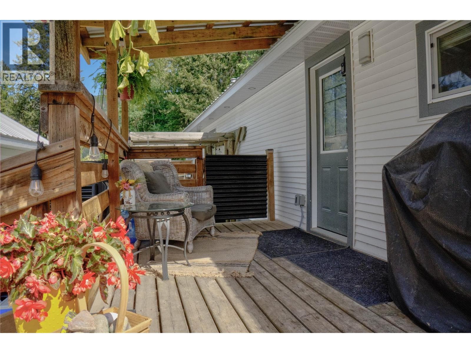3063 Hornsberger Road Unit# 6, Interior REALTORS® — photo 3